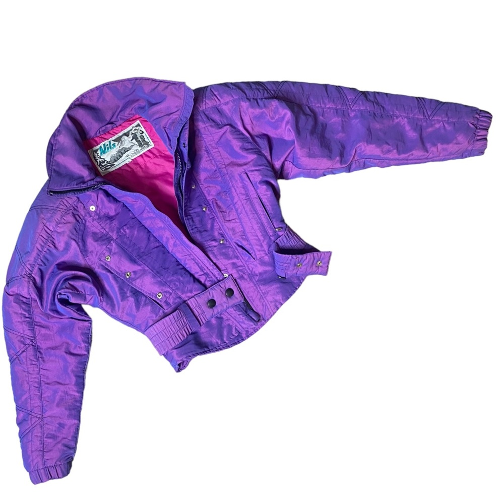 Beautiful 1980Vintage Nils Skiwear iridescent purple pink coat.